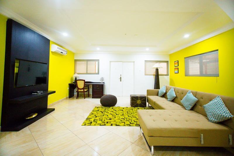 Earl Heights Suites Hotel Accra Extérieur photo