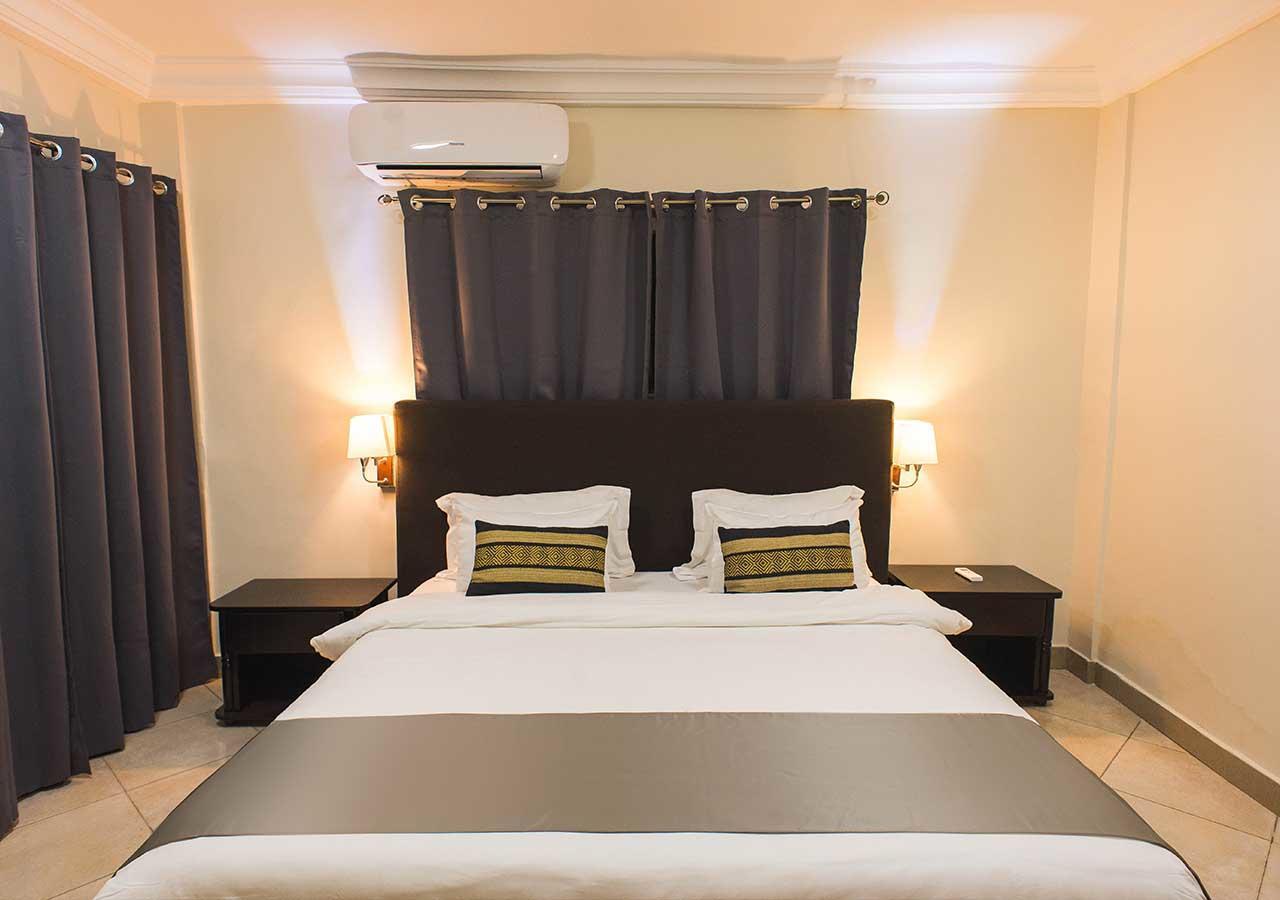 Earl Heights Suites Hotel Accra Extérieur photo