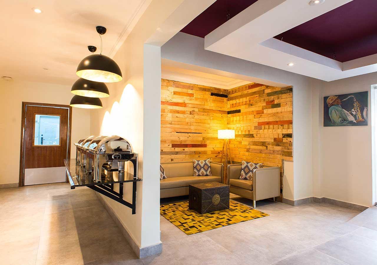 Earl Heights Suites Hotel Accra Extérieur photo