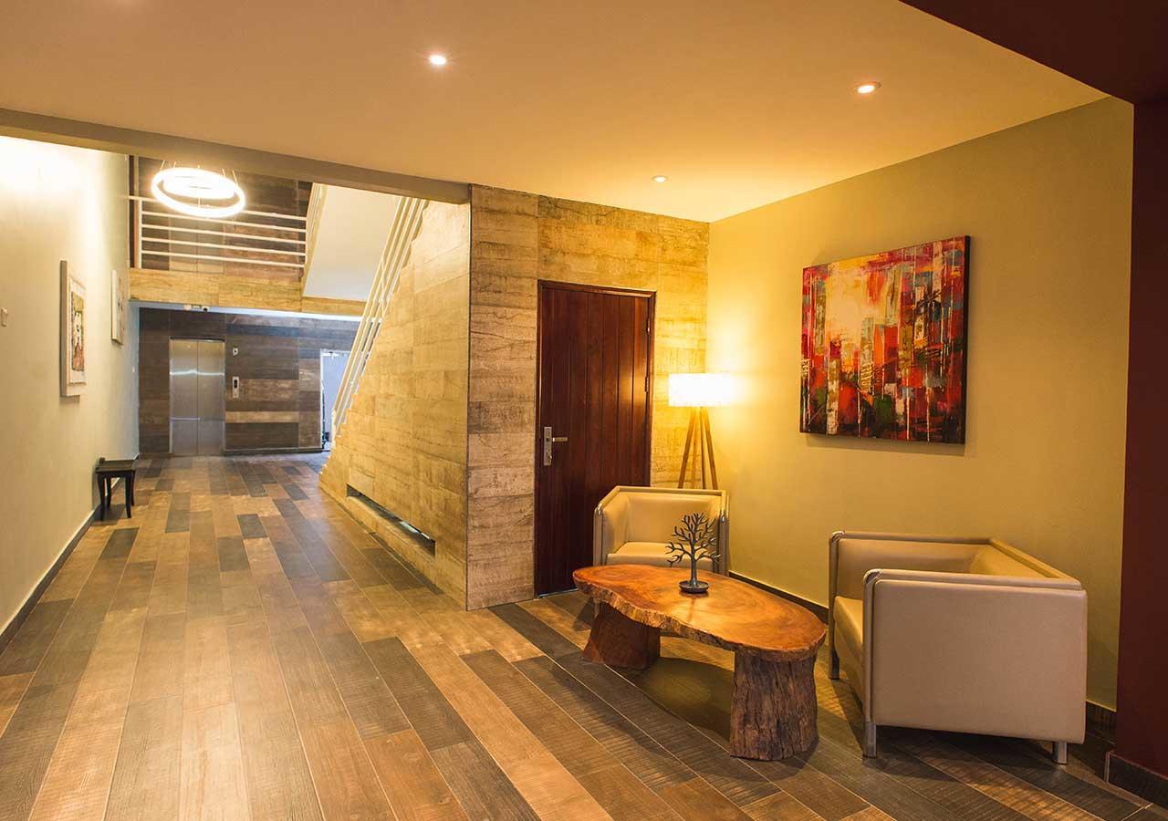 Earl Heights Suites Hotel Accra Extérieur photo